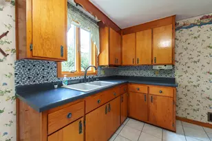 1502 River Dr, Watertown, WI 53094 - Photo 6