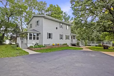 161  Caldwell St, Pewaukee, WI 53072 - Photo 30