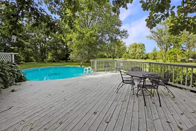 161  Caldwell St, Pewaukee, WI 53072 - Photo 28