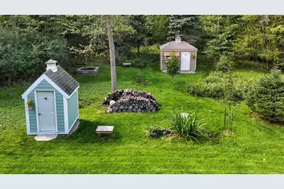 4949  Lake Dr, West Bend, WI 53095 - Photo 24