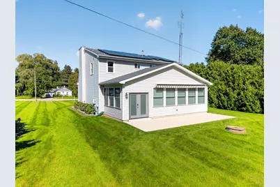 2733  4 1/2 Mile Rd, Racine, WI 53402 - Photo 44
