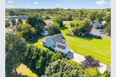 2733  4 1/2 Mile Rd, Racine, WI 53402 - Photo 42