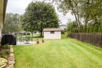 18550  Brookridge Dr, Brookfield, WI 53045 - Photo 24