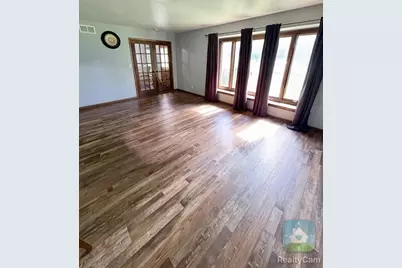 N104W16800  Thornapple Row, Germantown, WI 53022 - Photo 10