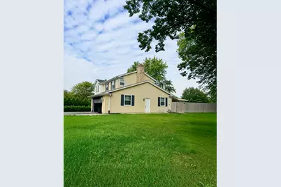 N104W16800  Thorn Apple Row, Germantown, WI 53022 - Photo 4