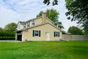 N104W16800 Thornapple Row, Germantown, WI 53022 - Photo 4