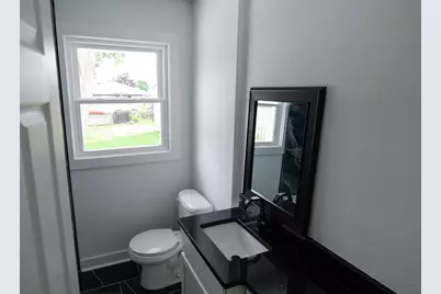 4621  39th Ave, Kenosha, WI 53144 - Photo 2
