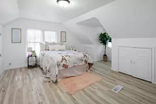 3913 N 70th St, Milwaukee, WI 53216 - Photo 12