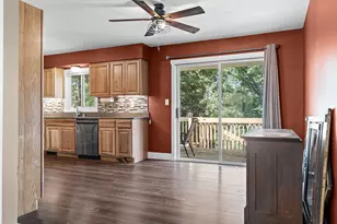 303 Lier St, Coon Valley, WI 54623 - Photo 10