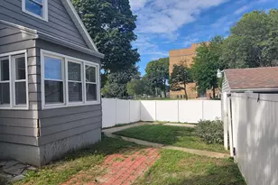 2880 N 52nd St, Milwaukee, WI 53210 - Photo 18