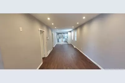 2880 N 52nd St, Milwaukee, WI 53210 - Photo 2