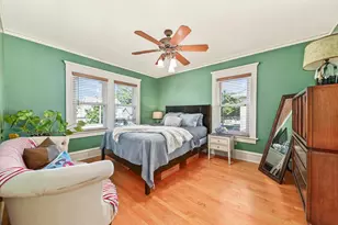 7441 Lincoln Pl, Wauwatosa, WI 53213 - Photo 20