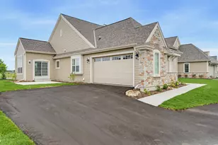 1620 Belmont Ln, Oconomowoc, WI 53066 - Photo 38