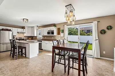 1147  Dresser Ave, Waukesha, WI 53188 - Photo 14