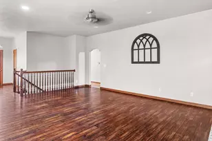 3318 Cimarron Ct, Manitowoc, WI 54220 - Photo 6