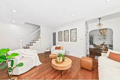 1946  Ludington Ave, Wauwatosa, WI 53226 - Photo 6