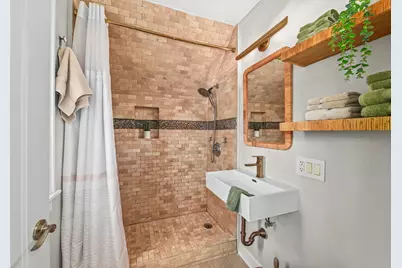 1946  Ludington Ave, Wauwatosa, WI 53226 - Photo 16