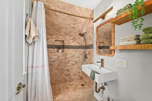 1946 Ludington Ave, Wauwatosa, WI 53226 - Photo 16