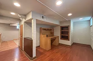 2222 S 78th St, West Allis, WI 53219 - Photo 28
