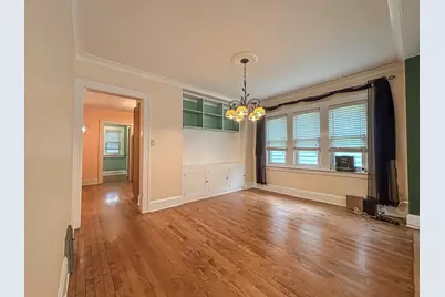 2222 S 78th St, West Allis, WI 53219 - Photo 8