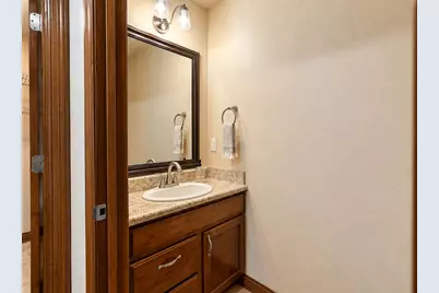 211  Kummrow Ct, Wales, WI 53183 - Photo 22