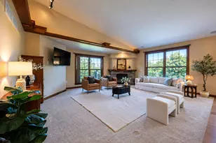 211 Kummrow Ct, Wales, WI 53183 - Photo 10