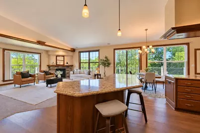 211  Kummrow Ct, Wales, WI 53183 - Photo 14