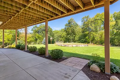 211  Kummrow Ct, Wales, WI 53183 - Photo 42