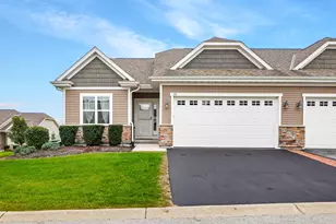 731 Keystone Dr, Waukesha, WI 53189 - Photo 1
