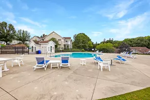 731 Keystone Dr, Waukesha, WI 53189 - Photo 32