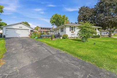 235  Marguerite Ct, Mayville, WI 53050 - Photo 24