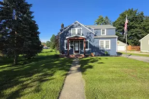 524 S 4th St, Delavan, WI 53115 - Photo 1