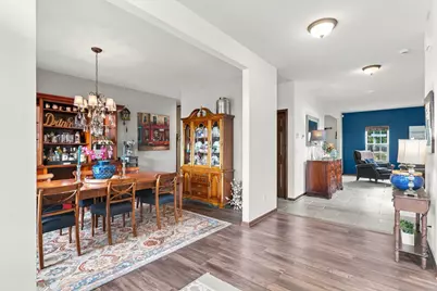 W275N342  Arrowhead Trl, Pewaukee, WI 53188 - Photo 8
