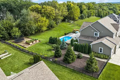 W275N342  Arrowhead Trl, Pewaukee, WI 53188 - Photo 72