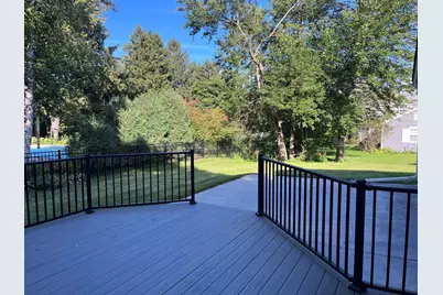 725 S Silverbrook Dr, West Bend, WI 53095 - Photo 24