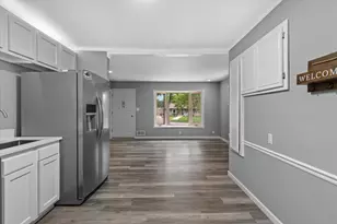6536 W Burdick Ave, Milwaukee, WI 53219 - Photo 6