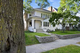 3007 N Farwell Ave, Milwaukee, WI 53211 - Photo 1