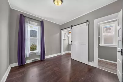 2127 S 9th St, Sheboygan, WI 53081 - Photo 12