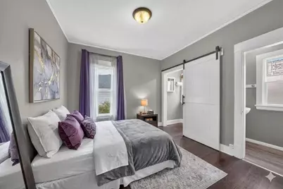 2127 S 9th St, Sheboygan, WI 53081 - Photo 10