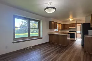 N93W27616 Quail Holw Ct, Lisbon, WI 53029 - Photo 18