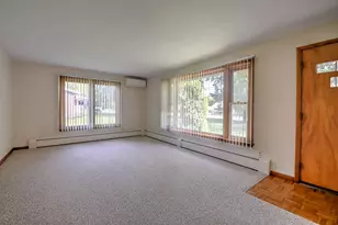 151 Fillmore St, Fredonia, WI 53021 - Photo 6