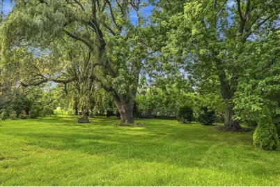 11145 N Riverland Ct, Mequon, WI 53092 - Photo 40