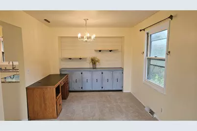11145 N Riverland Ct, Mequon, WI 53092 - Photo 18