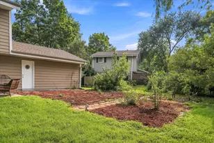 11145 N Riverland Ct, Mequon, WI 53092 - Photo 42