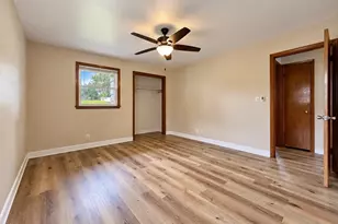 8401 S 36th St, Franklin, WI 53132 - Photo 22
