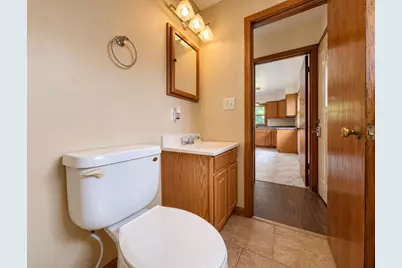 8401 S 36th St, Franklin, WI 53132 - Photo 26