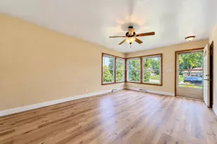 8401 S 36th St, Franklin, WI 53132 - Photo 10