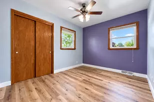 8401 S 36th St, Franklin, WI 53132 - Photo 18
