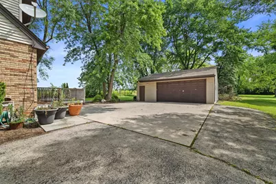 7849  Green Bay Rd, Pleasant Prairie, WI 53142 - Photo 36