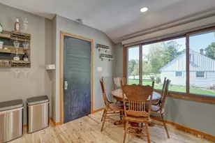 12616 W Park Ave, New Berlin, WI 53151 - Photo 14